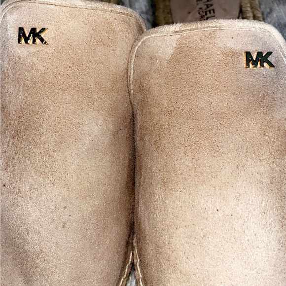 Michael Michael Kors Hastings Slides - Picture 2 of 4